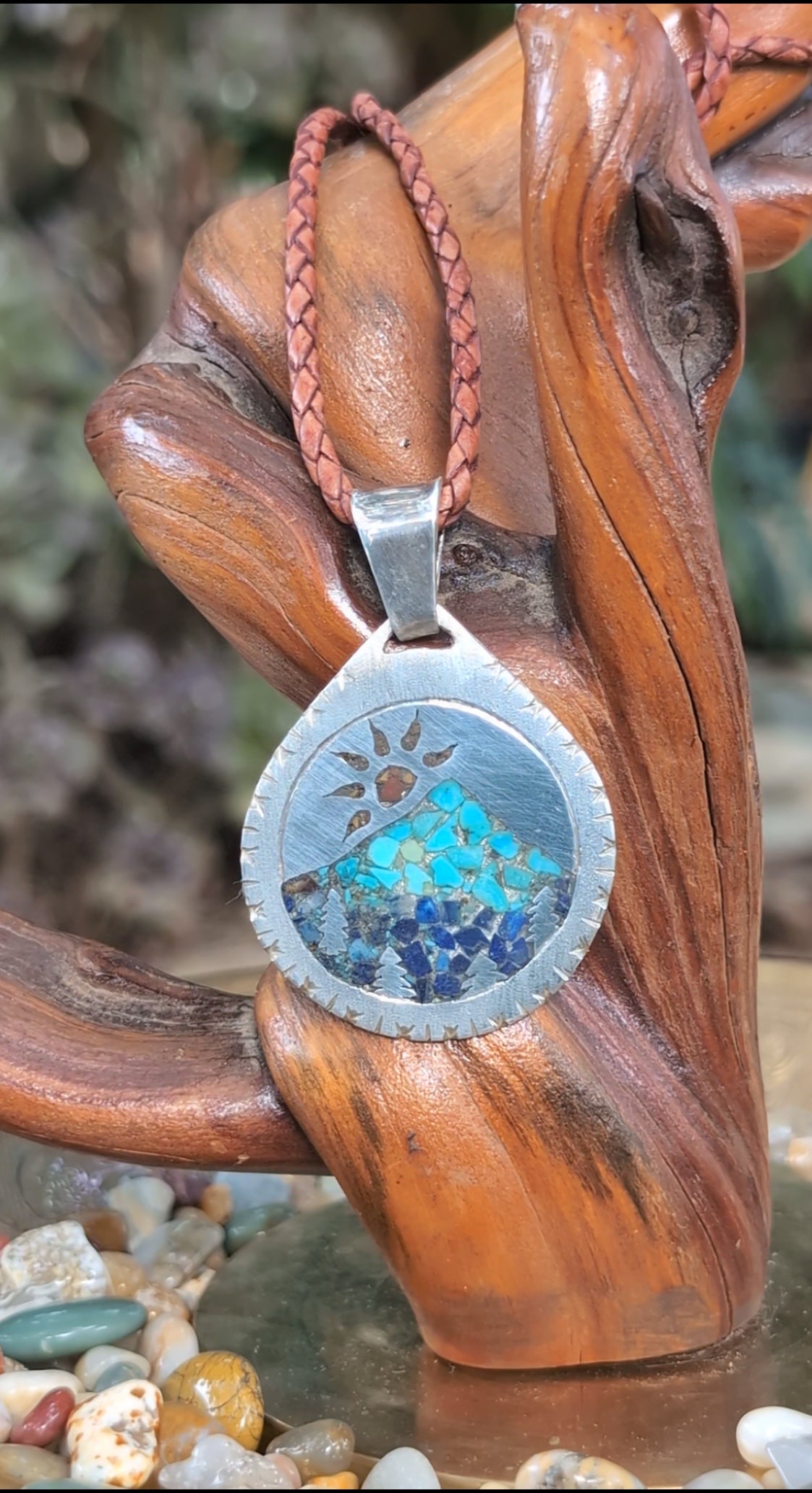 Inlay
